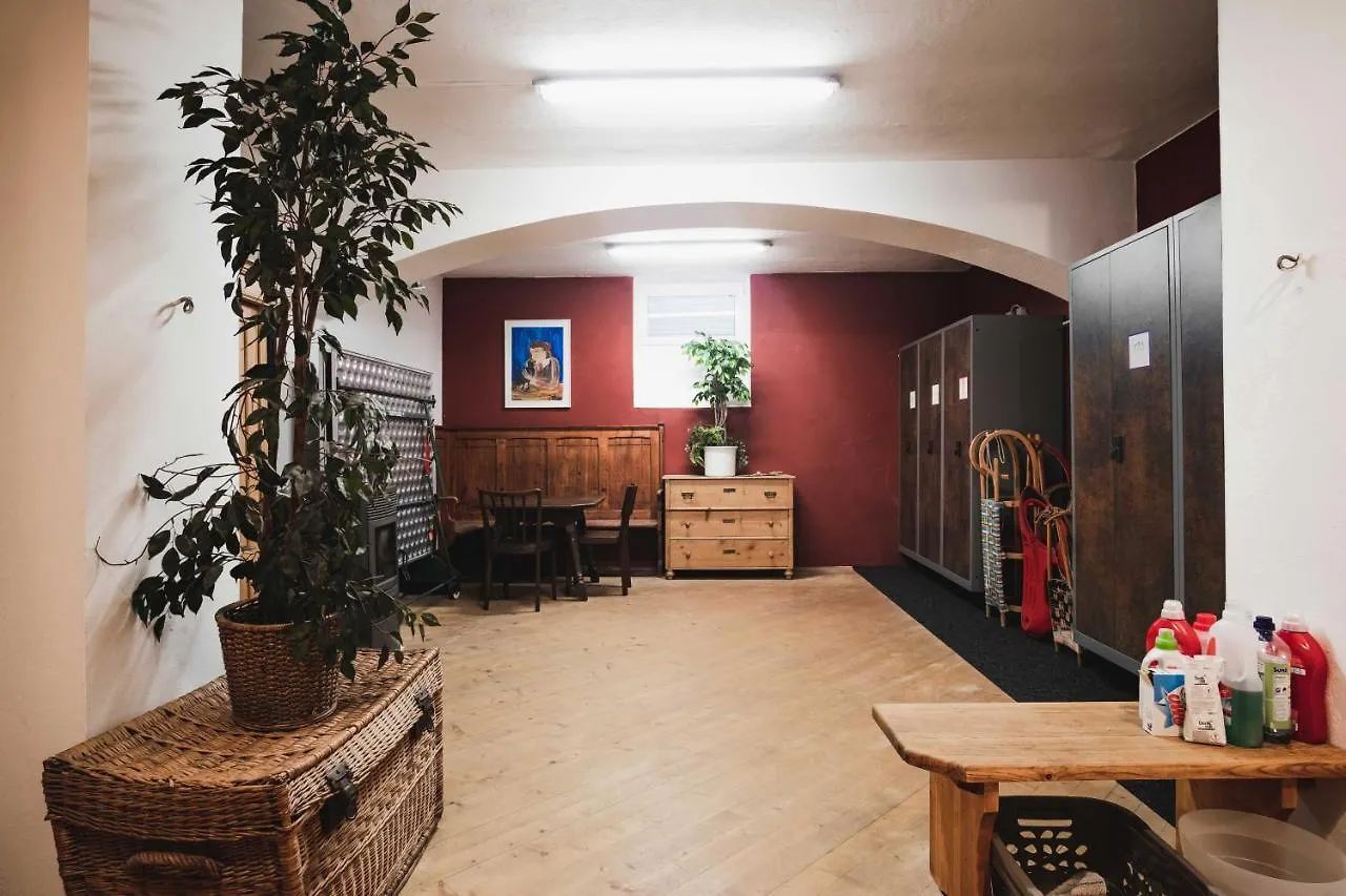 Riedz Apartments Innsbruck- Zentrales Apartmenthaus Mit Gruener Oase 0*, Innsbruck Austria