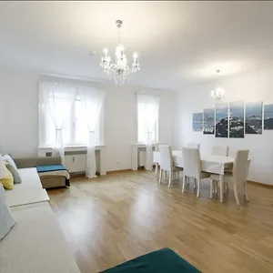 operastreet-city-center-apartment-brasil.vienna-besthotels.com/