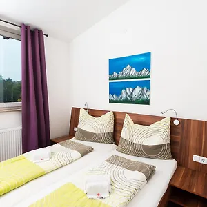 apartments-villa-luna.vienna-besthotels.com/